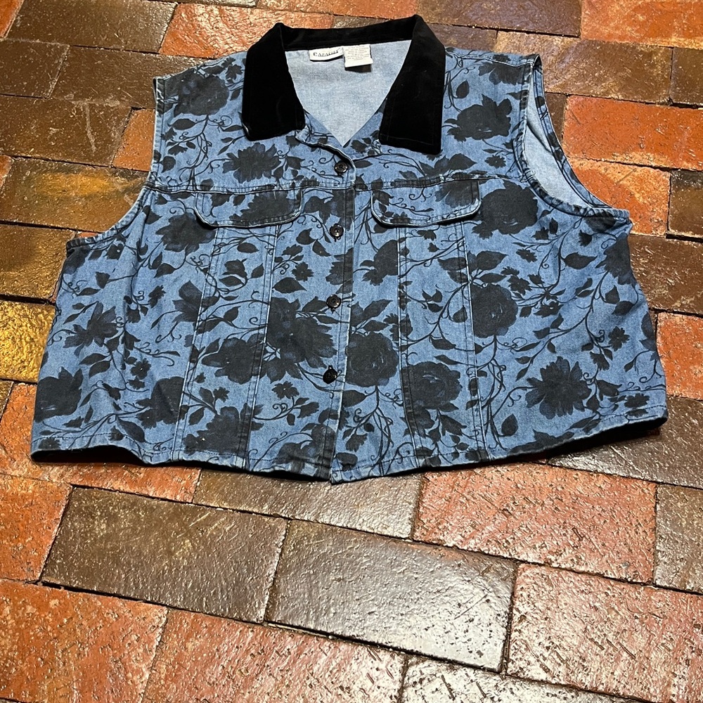 Capacity XL Floral Denim Vest with Black Collar